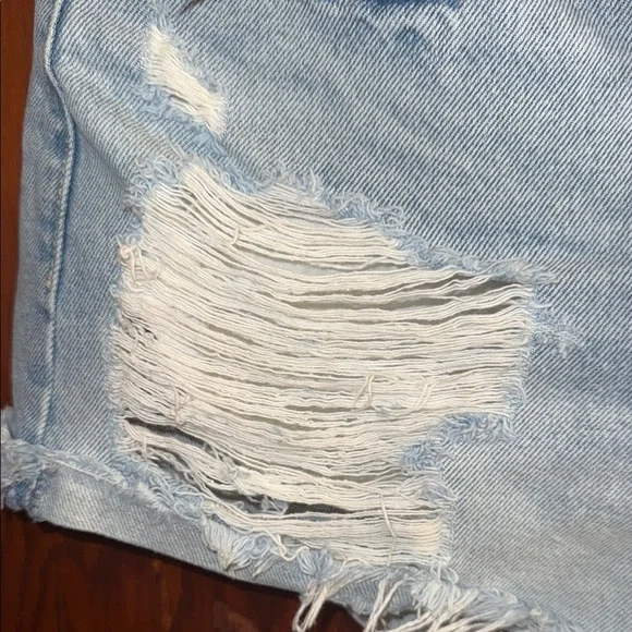 Abercrombie & Fitch Blue Jean Shorts Distressed High-Waisted - Picture 3 of 10